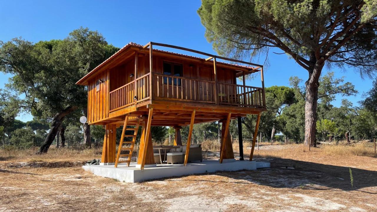 Suspended Wooden House - Monte da Cortiça Vila Águas de Moura Exterior foto